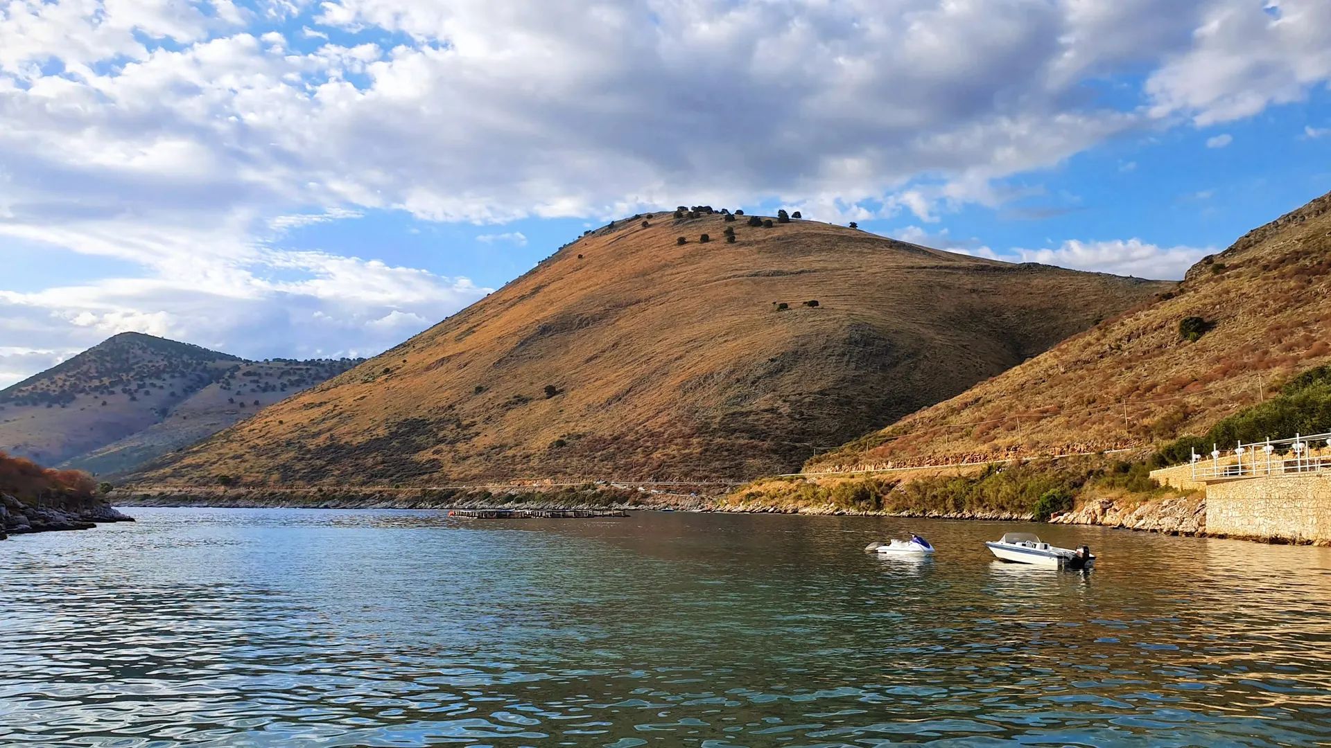 Himarë Boat Tour: Pirates' Cave & Beaches — photo 3