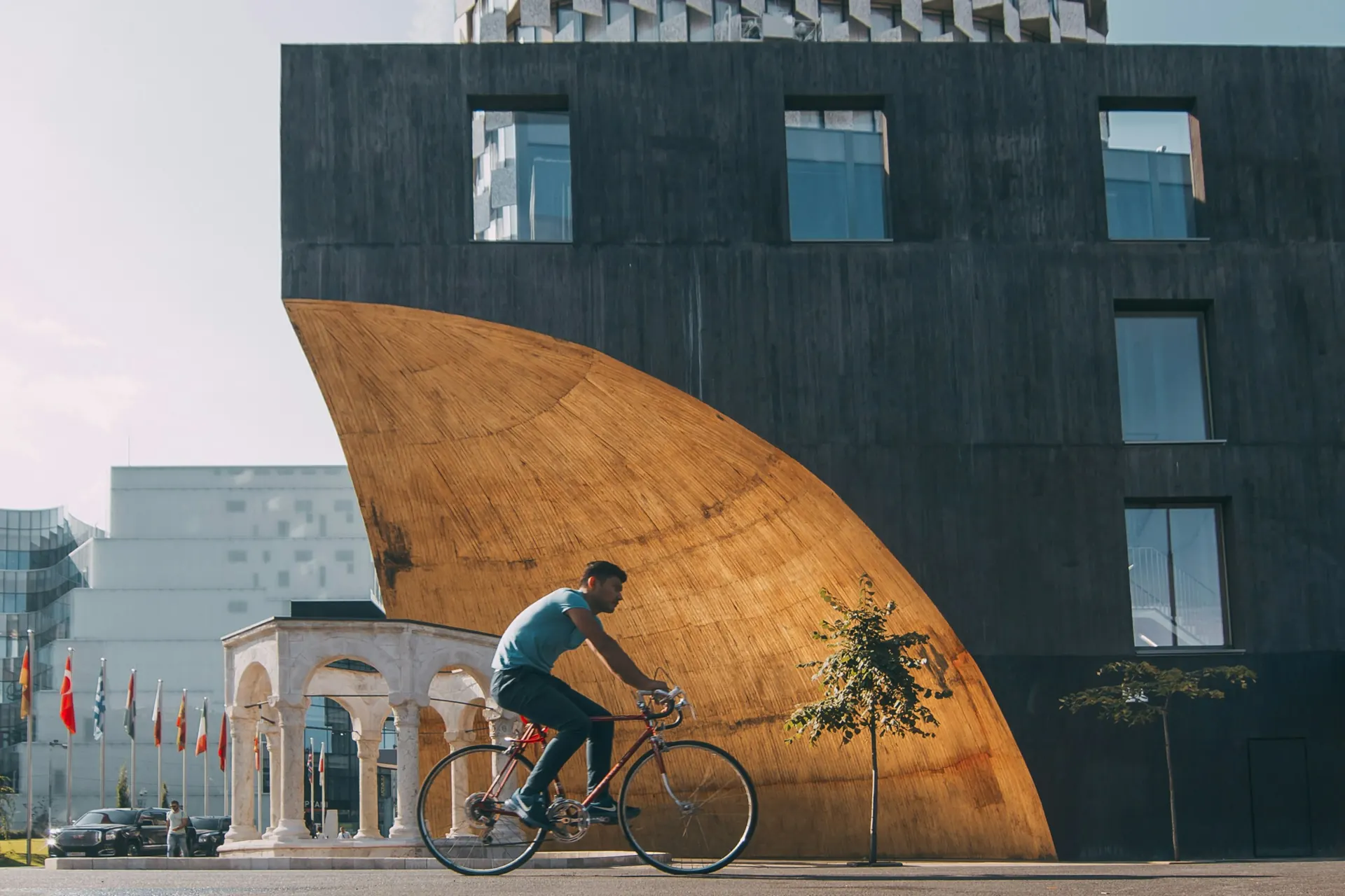 Tirana E-Bike City Tour